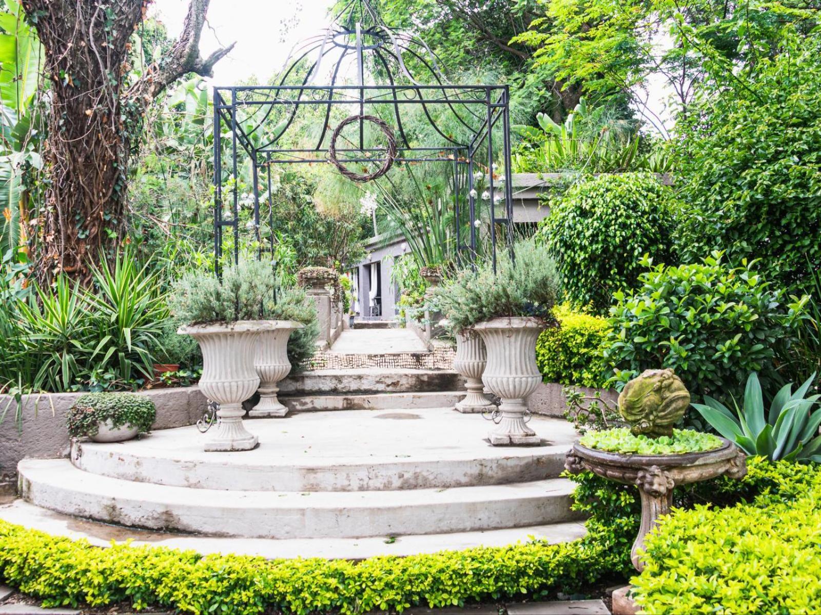Muckleneuk Manor Hotel Претория Екстериор снимка